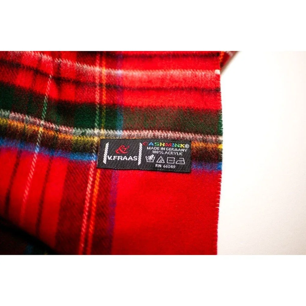 V.Fraas Cashmink red plaid soft neck scarf 15